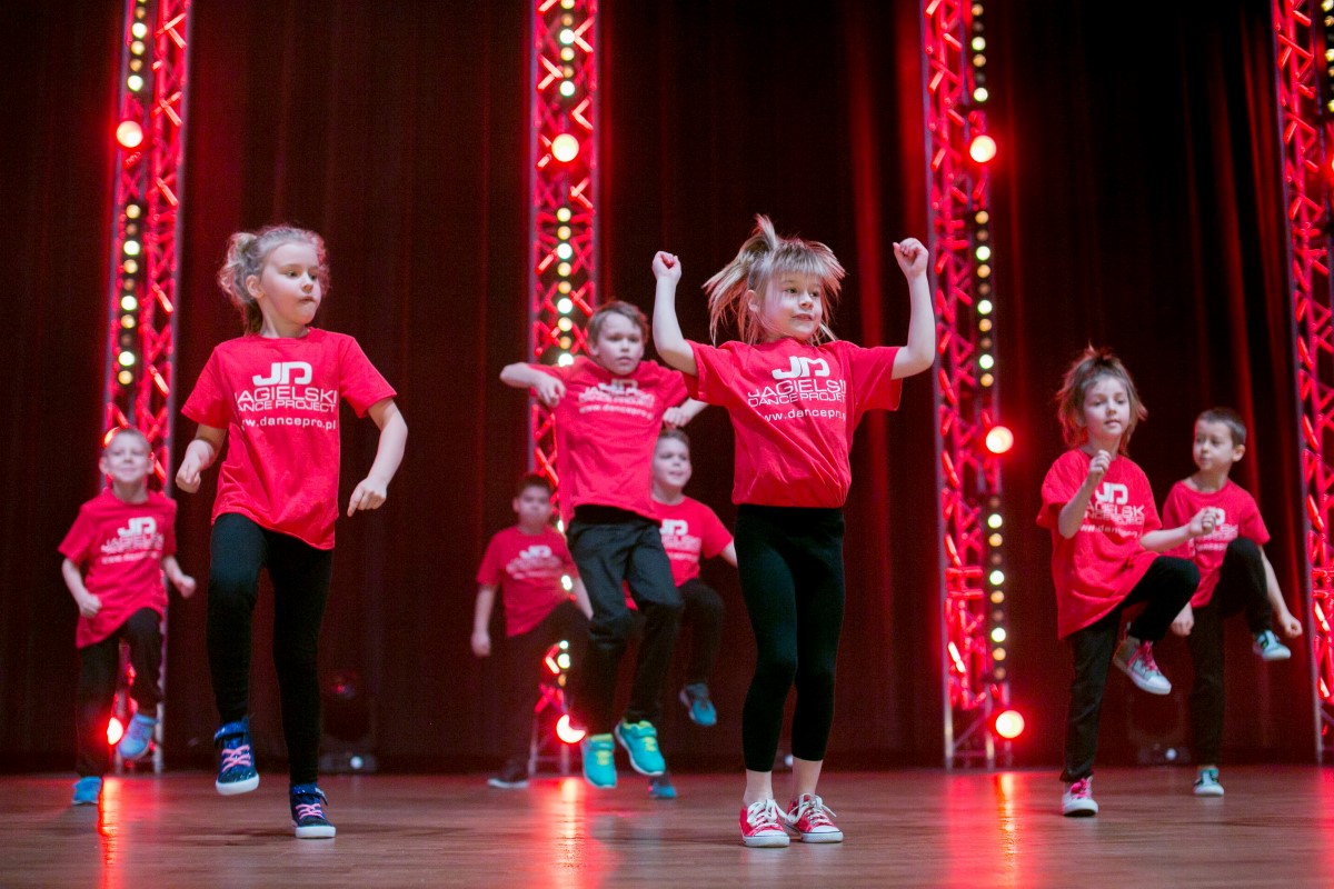 hip hop dla dzieci 6-8 lat szkoła tańca Jagielski Dance Project Toruń (2)