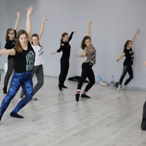 Jazz dla młodzieży i dorosłych - nauka tańca w Jagielski Dance Project